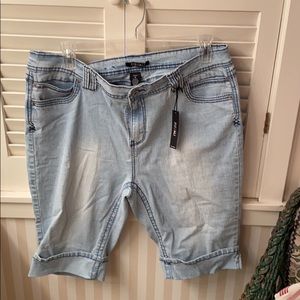 Rod & Ali distressed blue jean denim cuffed shorts
